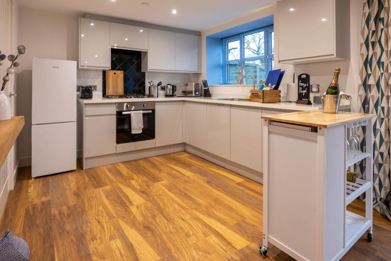 Caer Fedwen Barns Clwyd Cottage Two Bed, Barn Conversion With Private Hot Tub Bodfari Экстерьер фото
